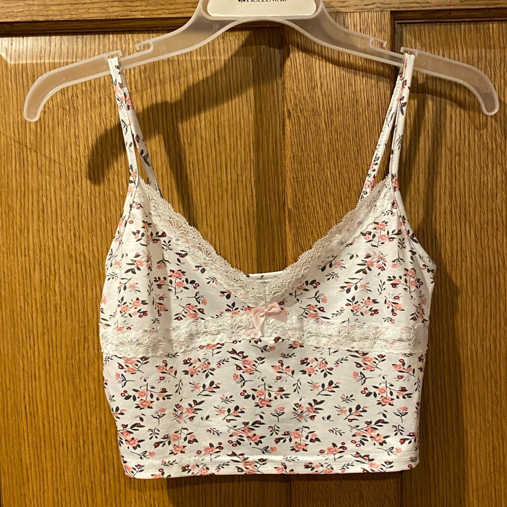 Colorful Natalie lace trim tank top
